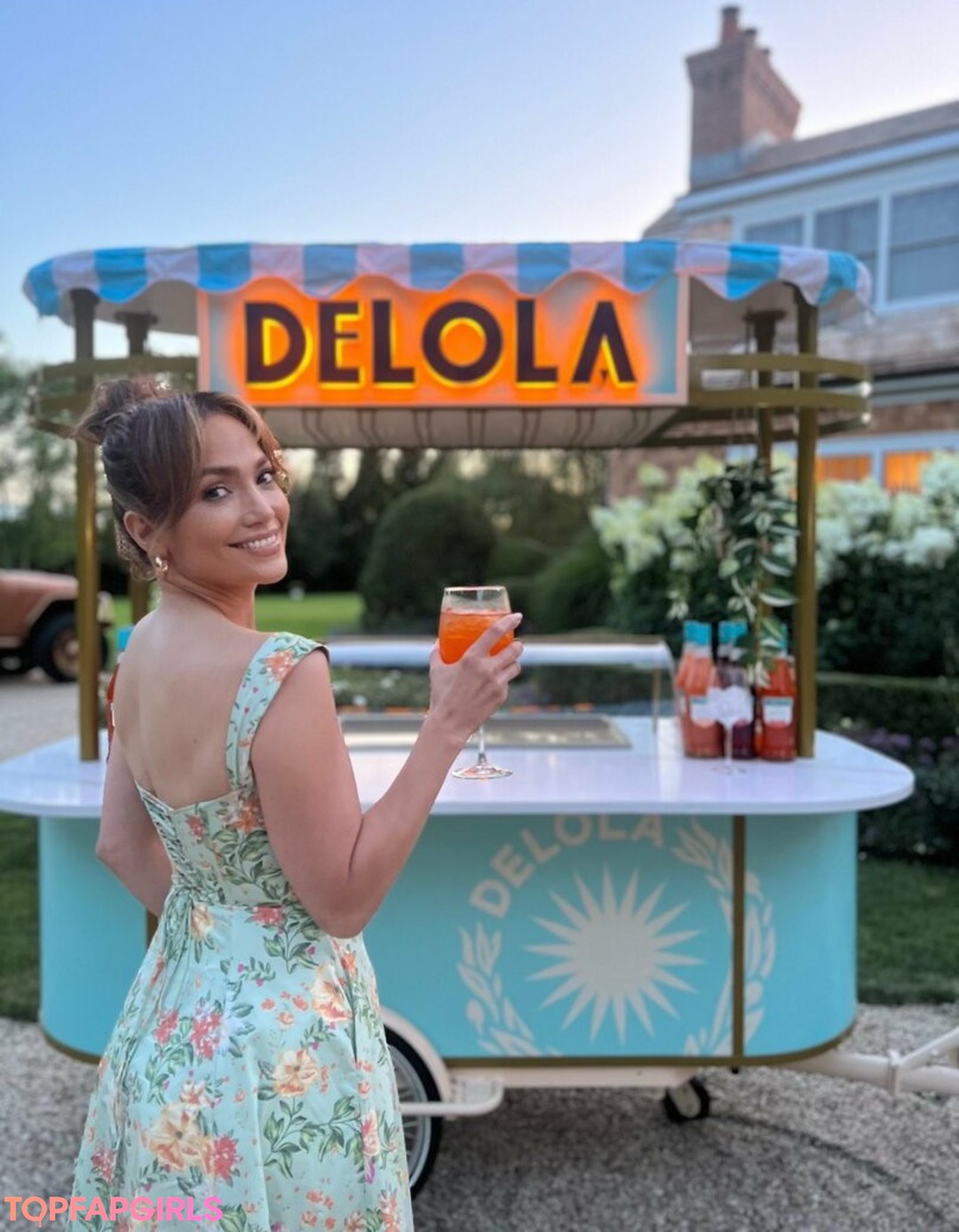 Naakte gelekte OnlyFans-foto van Jennifer Lopez #1141