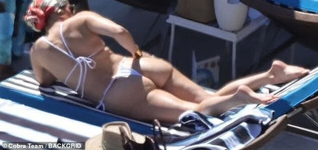 Jennifer Lopez