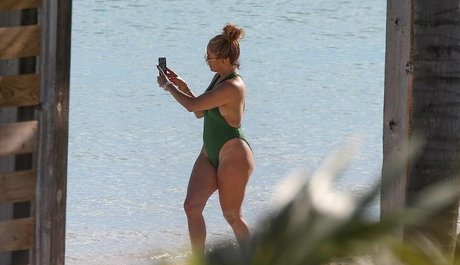 Jennifer Lopez