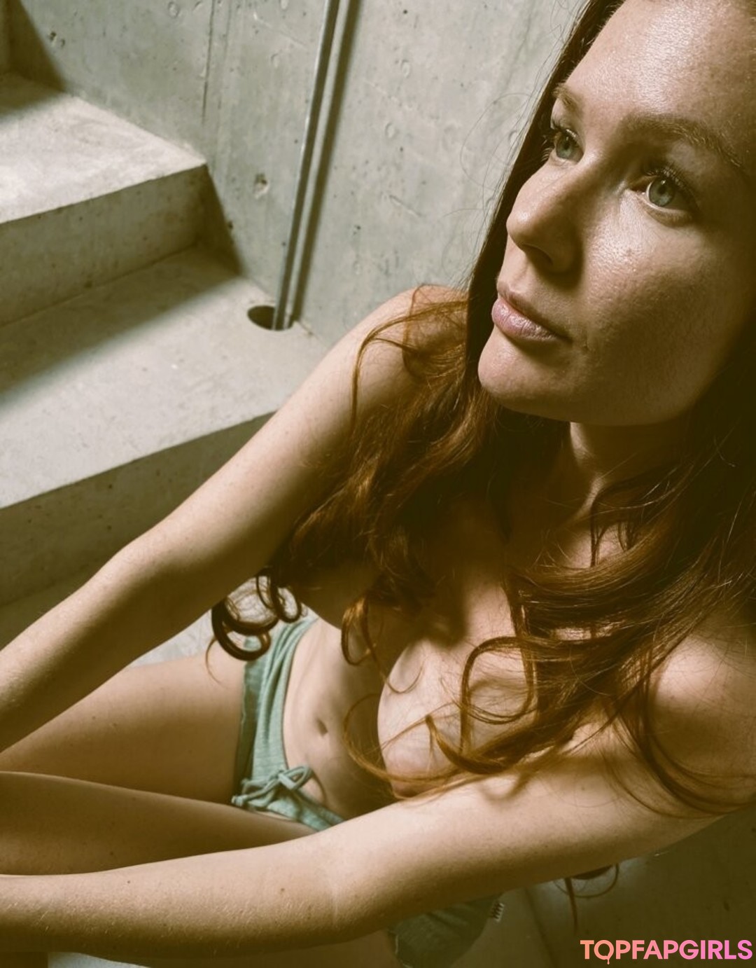 Naakte gelekte OnlyFans-foto van Mia Sollis #1038