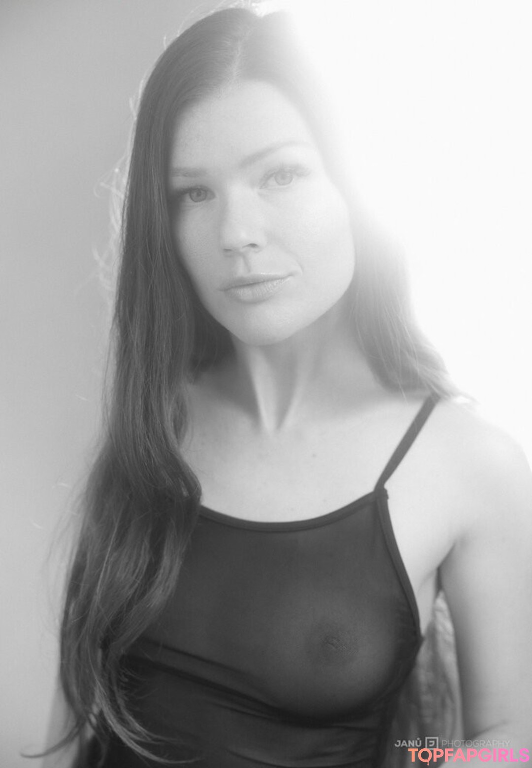 Naakte gelekte OnlyFans-foto van Mia Sollis #1069