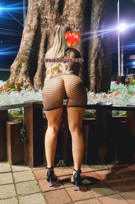 Naakte gelekte OnlyFans-foto van Casal Fogoso