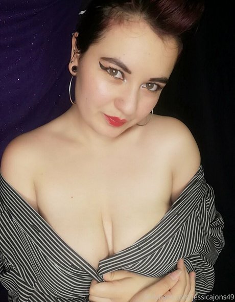 Naakte gelekte OnlyFans-foto van Jessicajons49