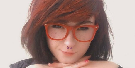 Naakte gelekte OnlyFans-foto van Freebunnii