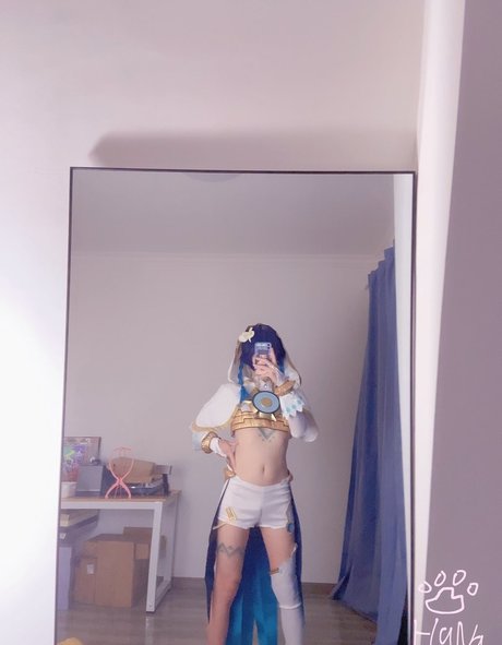 Naakte gelekte OnlyFans-foto van Nyarushiro