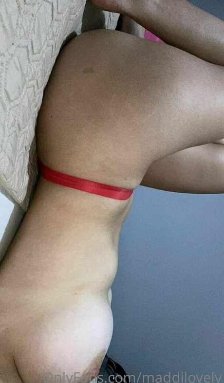 Naakte gelekte OnlyFans-foto van Catatorrano
