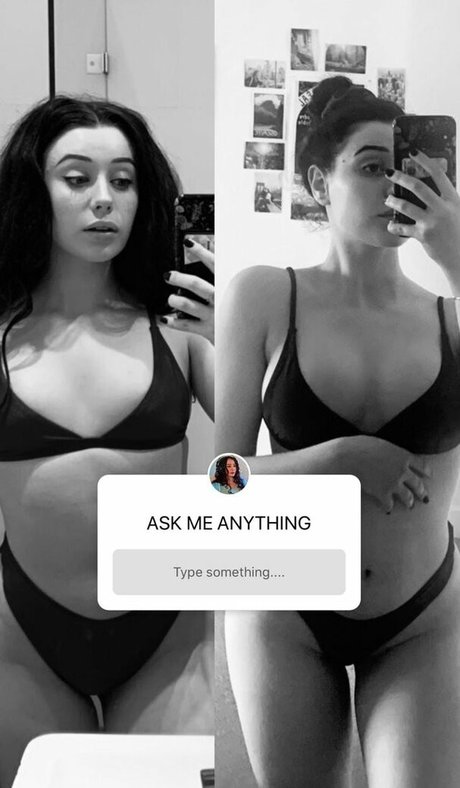 Naakte gelekte OnlyFans-foto van Livbev