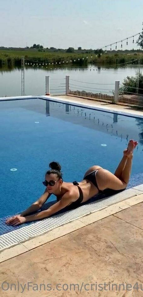 Naakte gelekte OnlyFans-foto van Cristinne4u