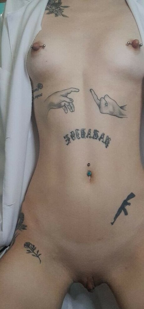 Naakte gelekte OnlyFans-foto van Layla Batista