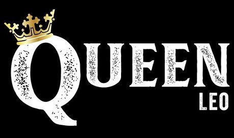 Naakte gelekte OnlyFans-foto van Queeny