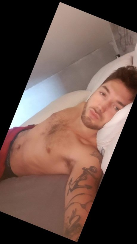 Naakte gelekte OnlyFans-foto van Prince Of Monaco
