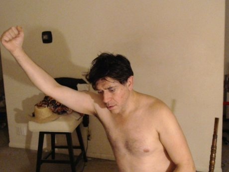 Naakte gelekte OnlyFans-foto van Maolo