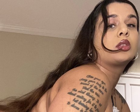 Naakte gelekte OnlyFans-foto van Persia