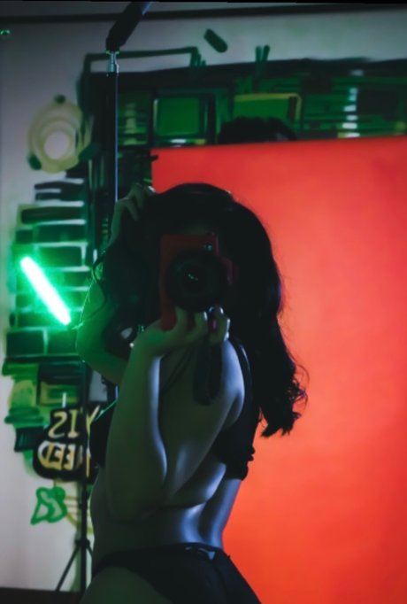 Naakte gelekte OnlyFans-foto van Ronie