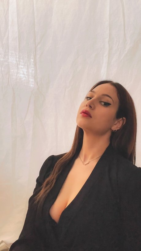 Naakte gelekte OnlyFans-foto van Rochelle