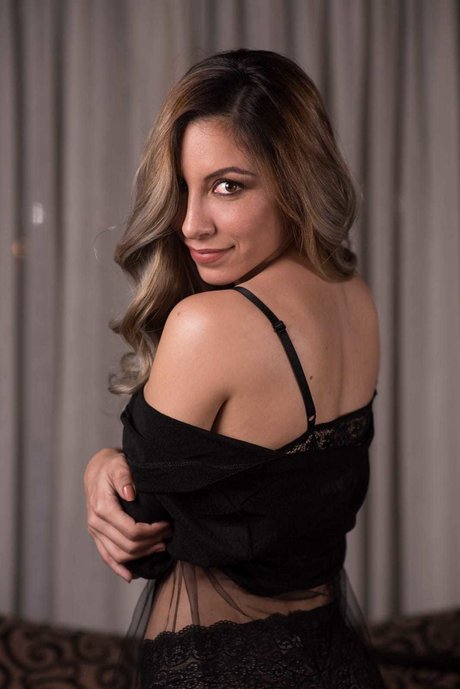 Naakte gelekte OnlyFans-foto van Marluz