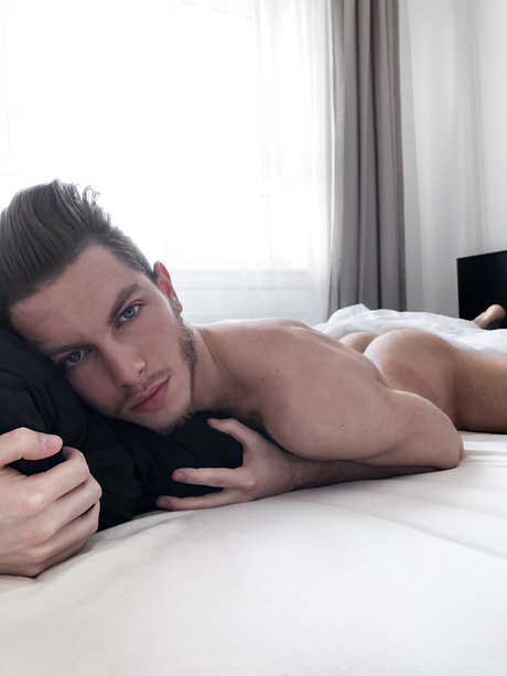 Mattia Holmes
