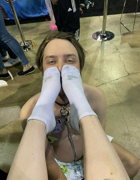 Naakte gelekte OnlyFans-foto van Themdom