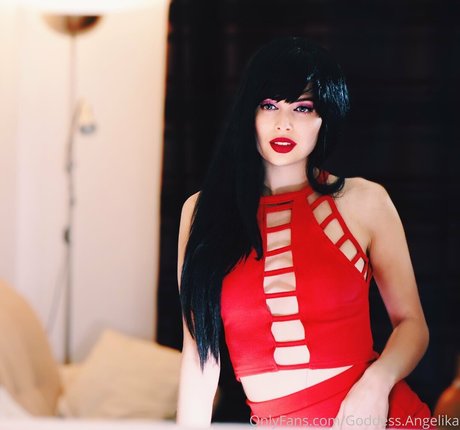 Naakte gelekte OnlyFans-foto van Angelikarougefree