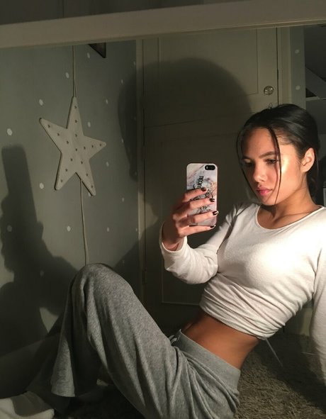 Saoirse Alicia Behzadi