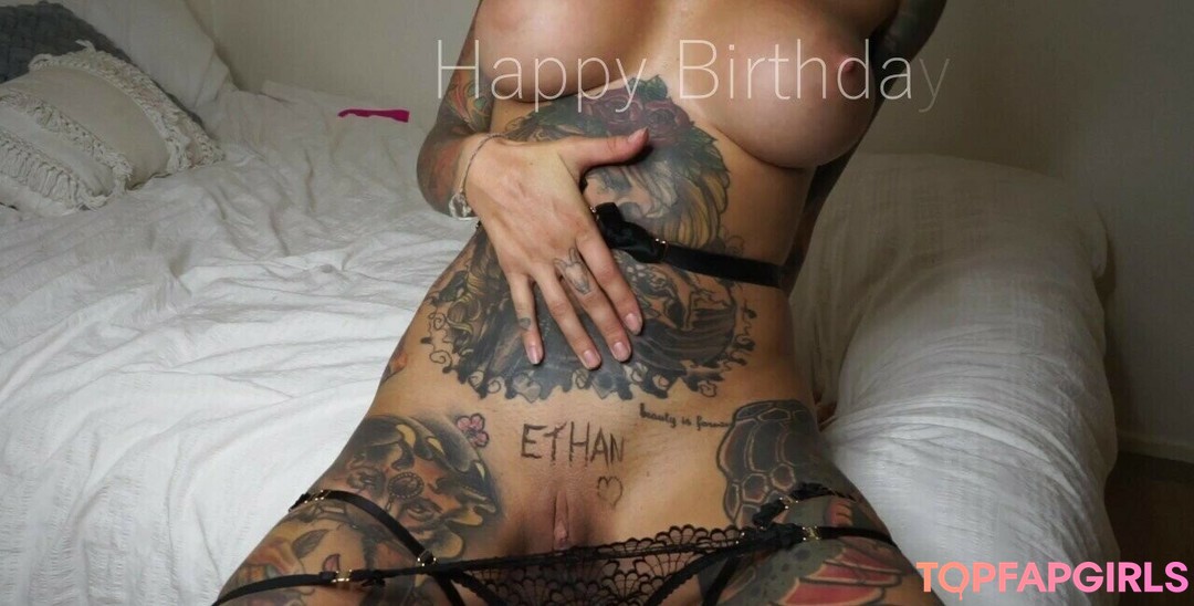 Naakte gelekte OnlyFans-foto van Evelyn #252 Naakte gelekte OnlyFans-foto van Evelyn #252