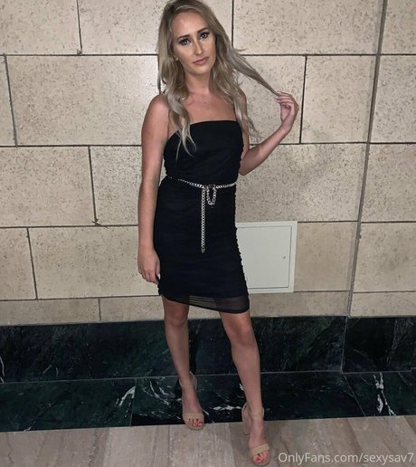 Naakte gelekte OnlyFans-foto van Sexysav7