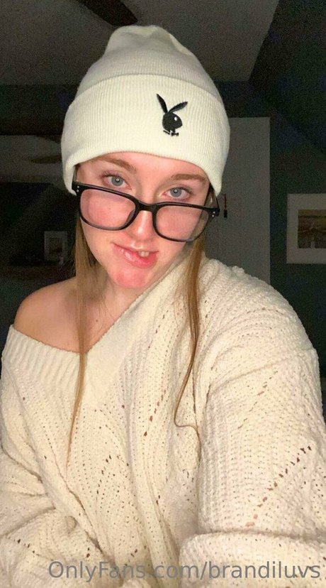 Naakte gelekte OnlyFans-foto van Brandiluvs