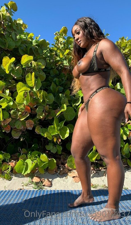 Chanya The Body