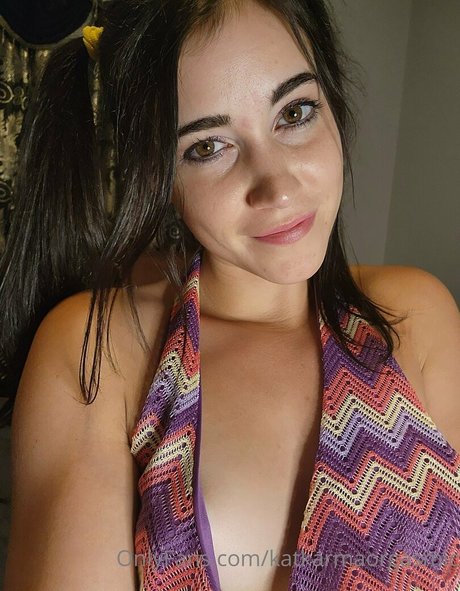 Naakte gelekte OnlyFans-foto van Katkarmaorgasmic