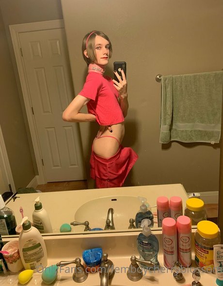 Femboycherryblossom