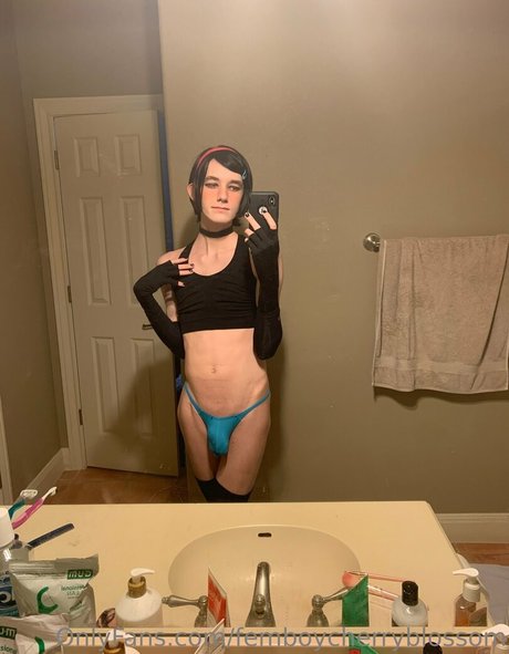Femboycherryblossom
