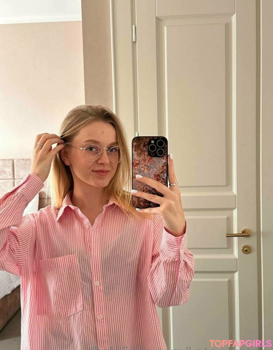 Naakte gelekte OnlyFans-foto van Kateorkatrin #284 Naakte gelekte OnlyFans-foto van Kateorkatrin #284