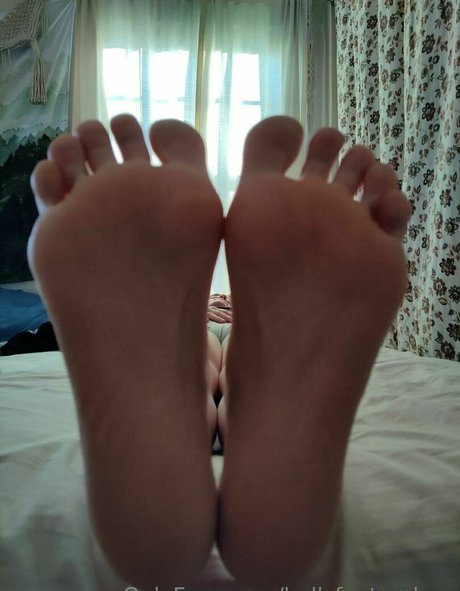 Bellsfeetandass