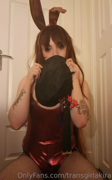 Naakte gelekte OnlyFans-foto van Transgirlakira