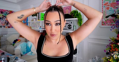 Naakte gelekte OnlyFans-foto van Laurdiy