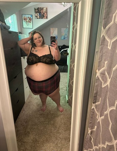 Naakte gelekte OnlyFans-foto van Celiabbwfree