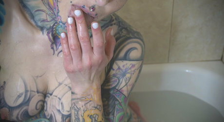 Naakte gelekte OnlyFans-foto van Cignosuicide