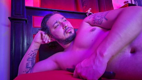 Naakte gelekte OnlyFans-foto van Charlie Anthony