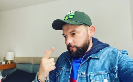 Naakte gelekte OnlyFans-foto van Barbonpoblanox