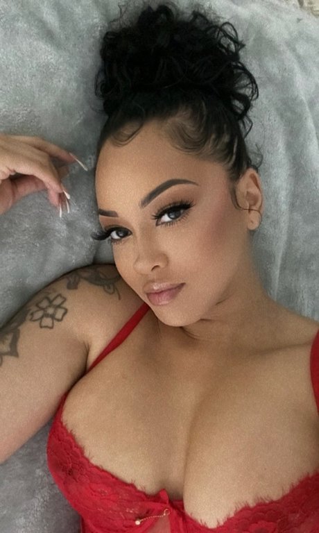 Naakte gelekte OnlyFans-foto van 4everambi