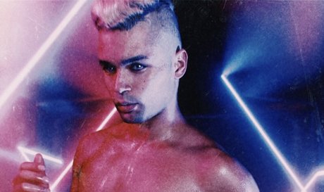 Naakte gelekte OnlyFans-foto van Jonherphoto