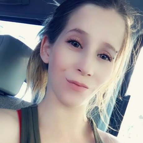 Petite Milf