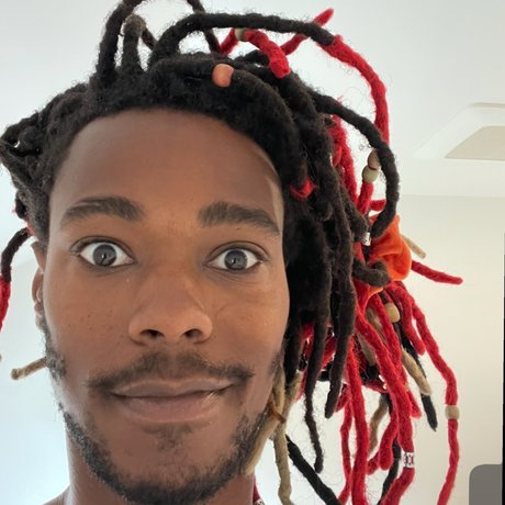 Naakte gelekte OnlyFans-foto van Jermaine Ellis