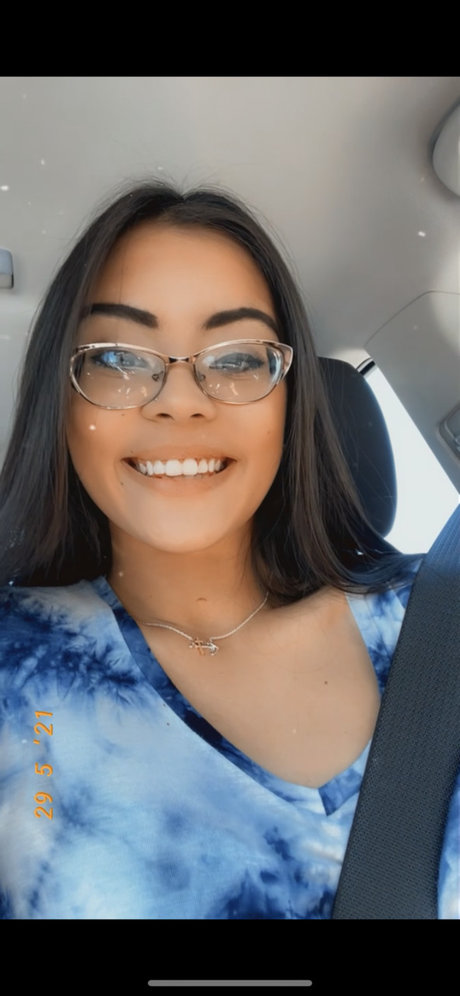 Naakte gelekte OnlyFans-foto van Filipina Princess 