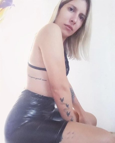 Naakte gelekte OnlyFans-foto van Gisele