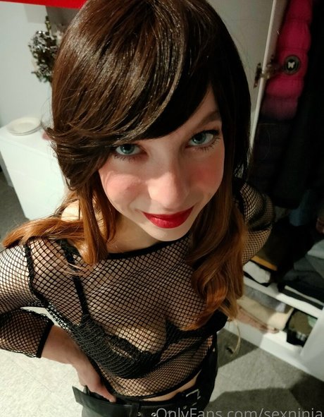 Naakte gelekte OnlyFans-foto van Sexninja