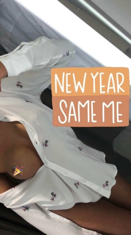 Naakte gelekte OnlyFans-foto van Norwegianlisa