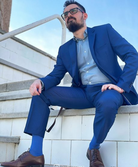 Naakte gelekte OnlyFans-foto van Officepant