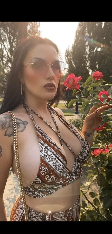 Naakte gelekte OnlyFans-foto van Hdexperience