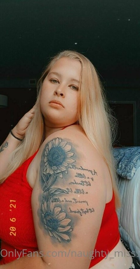 Naakte gelekte OnlyFans-foto van Naughtymiss96